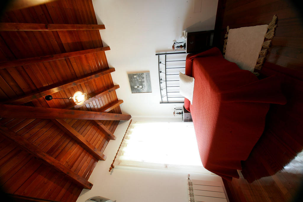 Хостел Casa Da Botica A Estrada Os Casares Номер фото